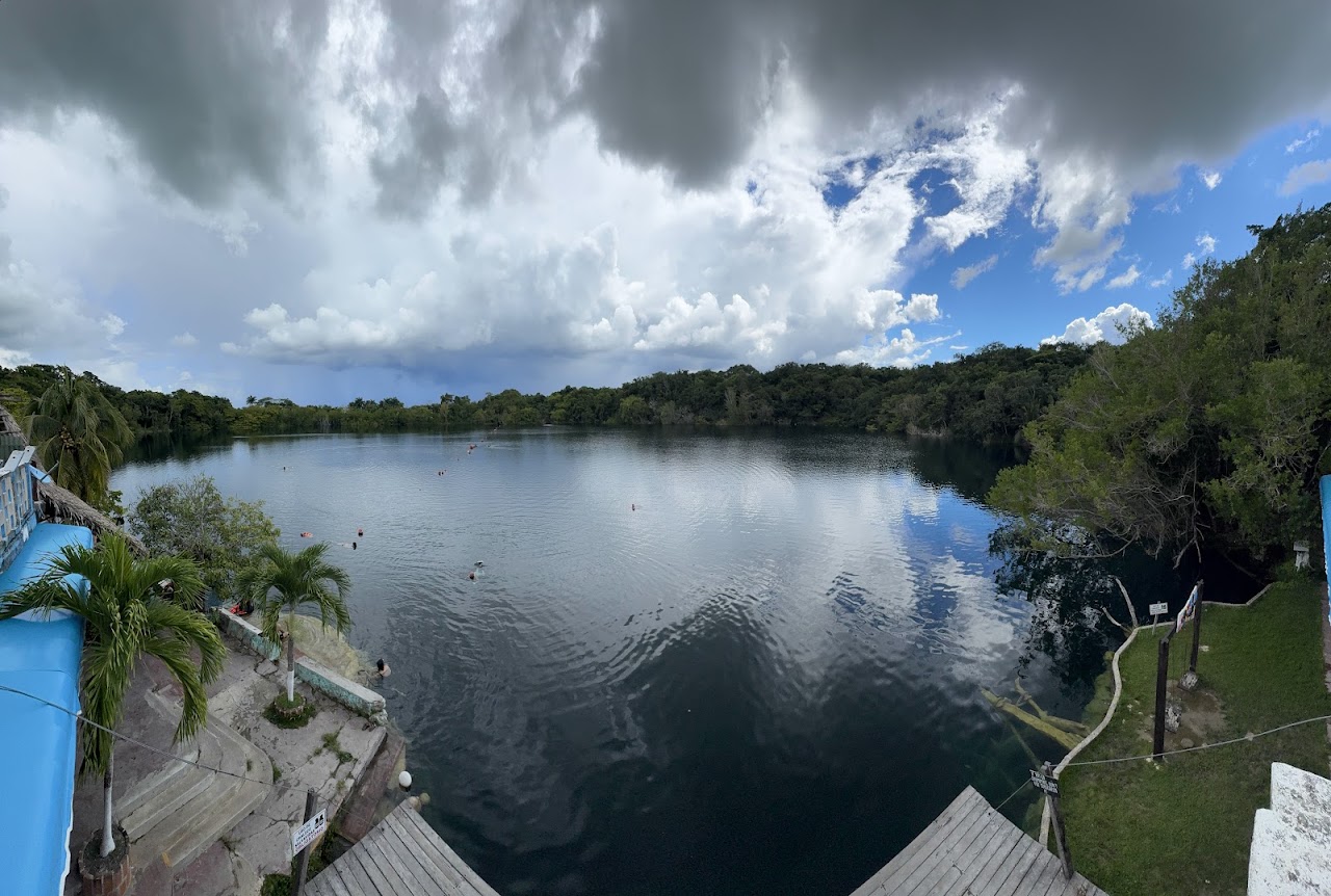 El Cenote Azul