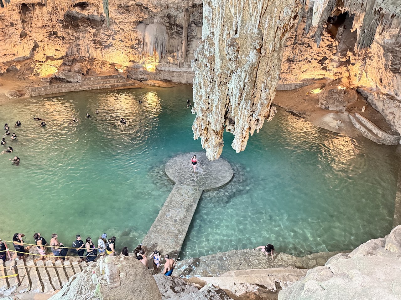 Cenote Suytún