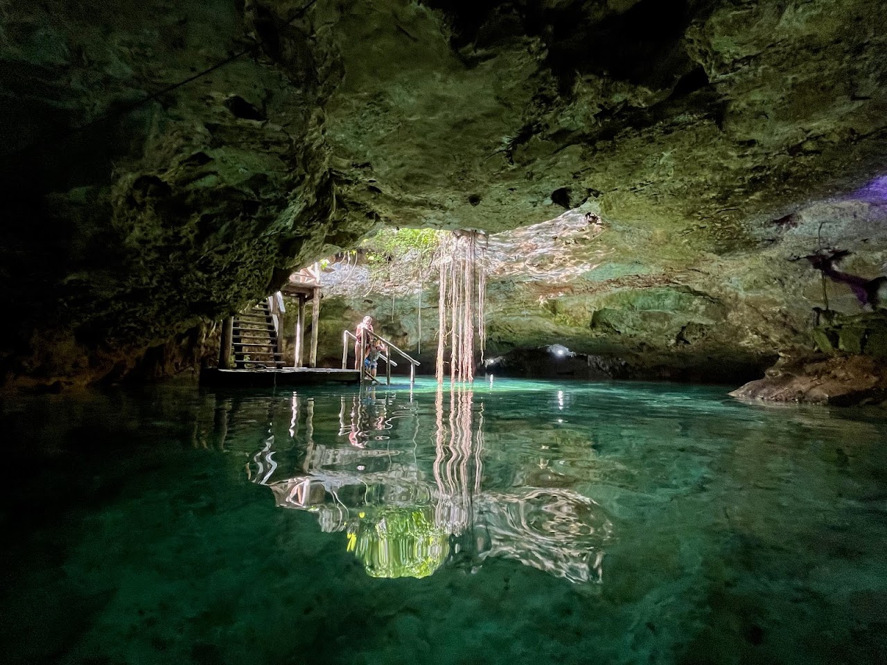 Cenote TajMa Ha (on only diving)