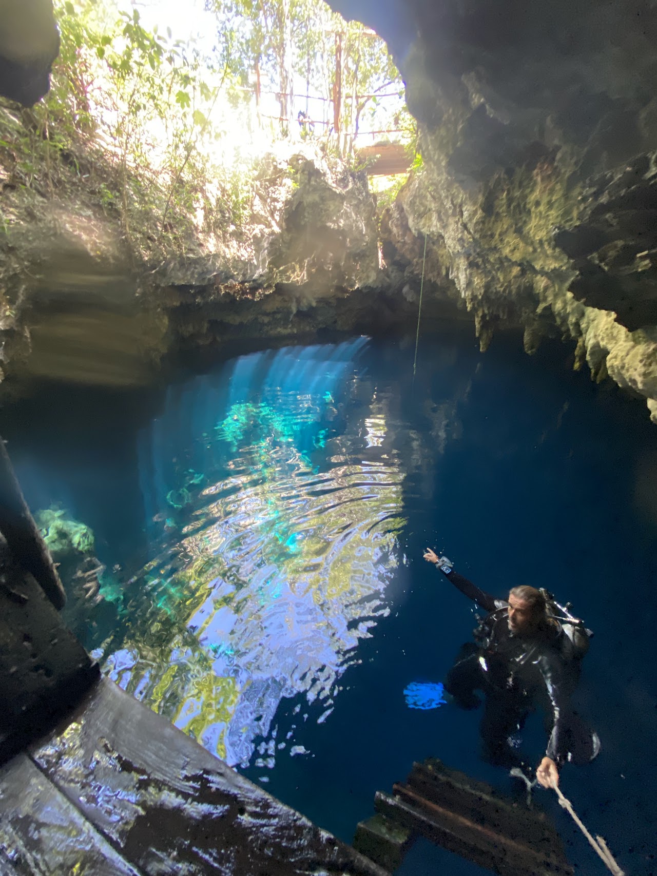 Cenote The Pit