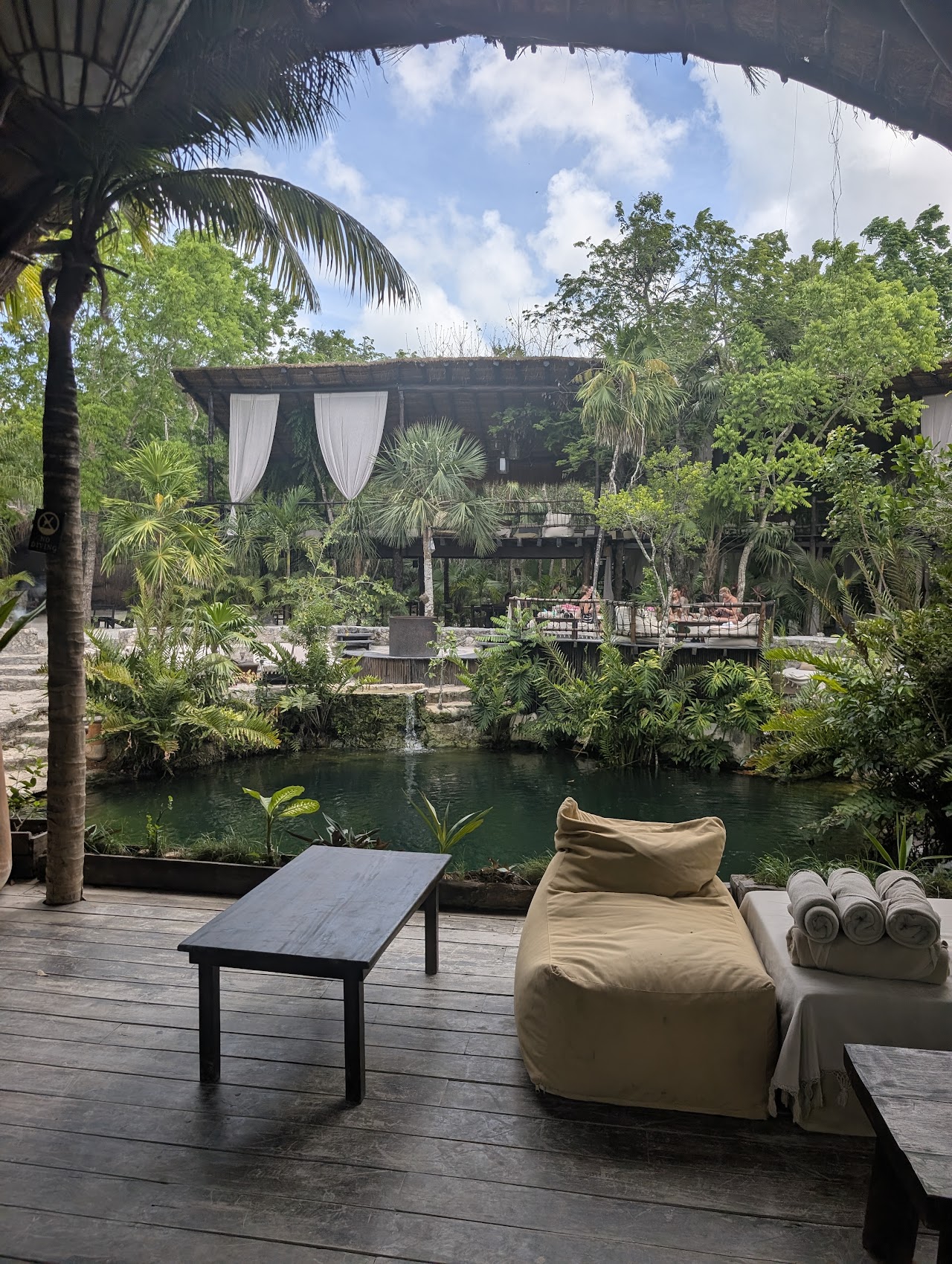 Cenote VESICA